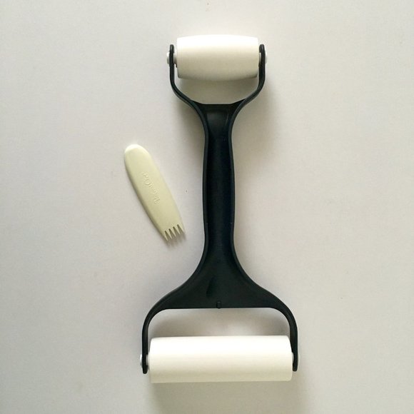 Pampered Chef Baker’s Roller Pastry Dough Double Rolling Pin - Picture 3 of 6